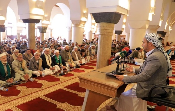 إحياء ذكرى استشهاد الإمام زيد بفعالية فكرية في الجامع الكبير بصنعاء إحياء ذكرى استشهاد الإمام زيد بفعالية فكرية في الجامع الكبير بصنعاء