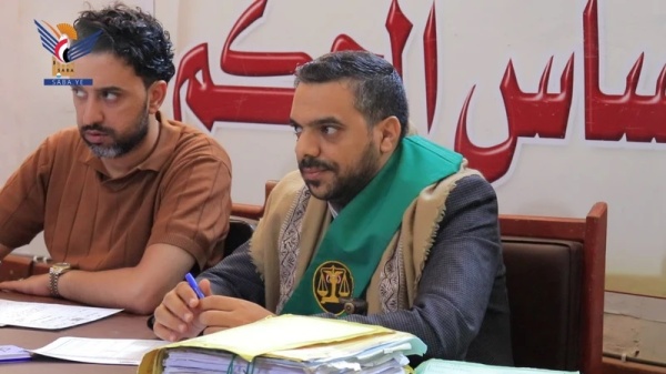بدء جلسات المحاكمة بقضية سما مول ومباشرة إجراءات بحق 38 متهما بالتخابر مع دول العدوان بدء جلسات المحاكمة بقضية سما مول ومباشرة إجراءات بحق 38 متهما بالتخابر مع دول العدوان