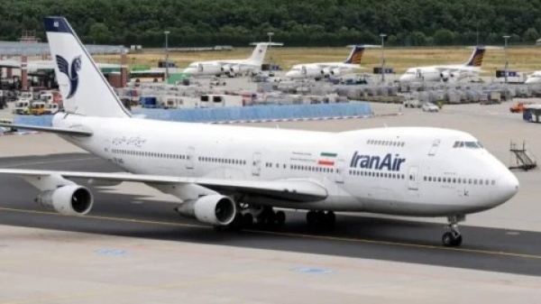إيران تعلن إعادة فتح مجالها الجوي واستئناف الرحلات