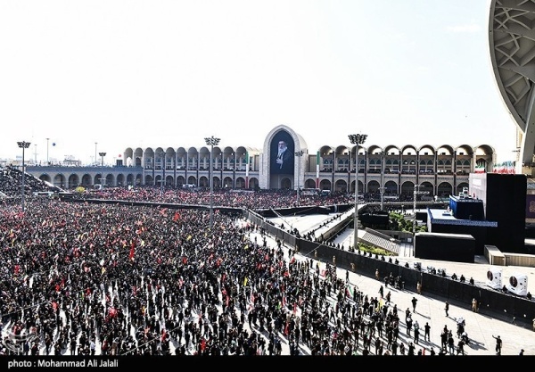 من الحصار إلى فرض المعادلات حشد مليوني ودولي في تشييع السيد الخامنئي من الحصار إلى فرض المعادلات حشد مليوني ودولي في تشييع السيد الخامنئي