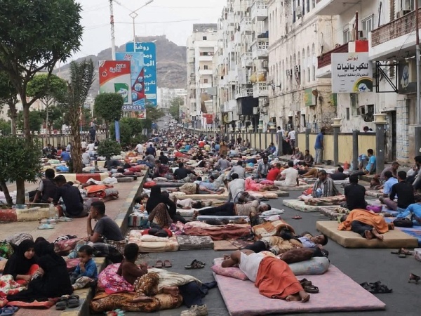 صيف مدينة ع د ن يونيو 2026م امتحان صام ت ي وقد في قلوب أبنائ ها الكرام جمر الص بر وي رسم على أجساد هم ن قوش الم قاومة صيف مدينة ع د ن يونيو 2026م امتحان صام ت ي وقد في قلوب أبنائ ها الكرام جمر الص بر وي رسم على أجساد هم ن قوش الم قاومة