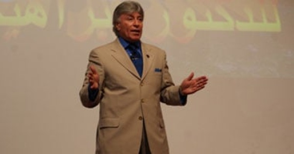 إبراهيم الفقى 5 كتب لمتخصص التنمية البشرية فى ذكرى ميلاده إبراهيم الفقى 5 كتب لمتخصص التنمية البشرية فى ذكرى ميلاده