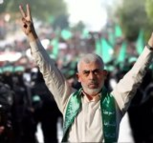 حماس في ذكرى استشهاد السنوار ارتقى شهيدا مقاو ما على طريق الحرية حماس في ذكرى استشهاد السنوار ارتقى شهيدا مقاو ما على طريق الحرية