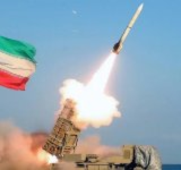 ايران تعلن تدمير طائرات ومروحيات مقاتلة ومسي رات أمريكية خلال 15 يوما من القتال ايران تعلن تدمير طائرات ومروحيات مقاتلة ومسي رات أمريكية خلال 15 يوما من القتال