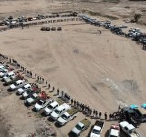 محافظة صعدة تسير قافلة تضم 3000 سلة رمان الى الجبهات محافظة صعدة تسير قافلة تضم 3000 سلة رمان الى الجبهات