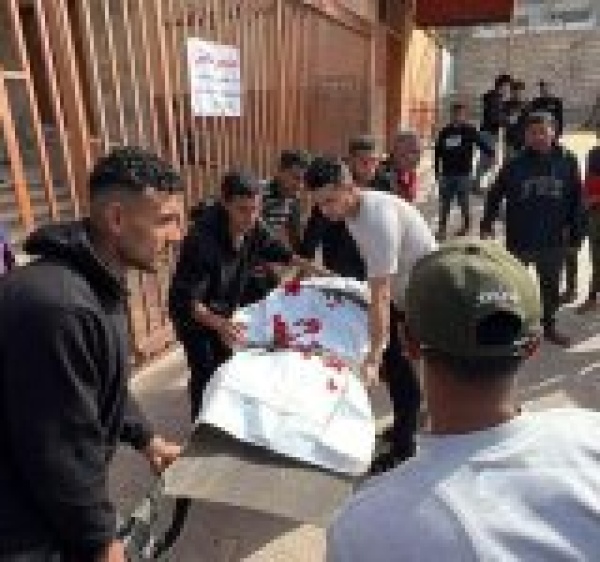 استشهاد 6 فلسطينيين بقصف وإطلاق نار للعدو الصهيوني في غزة استشهاد 6 فلسطينيين بقصف وإطلاق نار للعدو الصهيوني في غزة