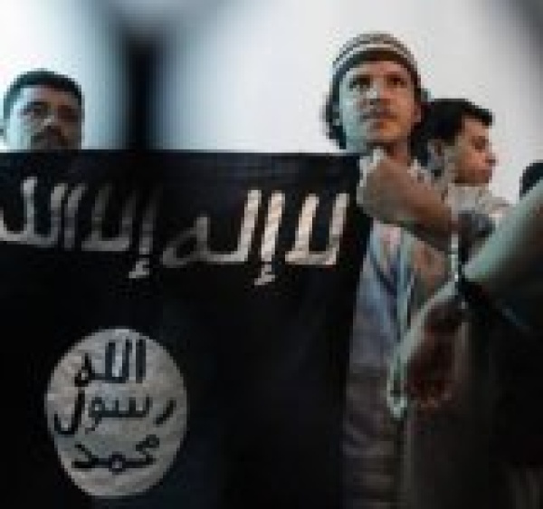 عودة نشاط داعش في مدينة تعز برعاية سعودية عودة نشاط داعش في مدينة تعز برعاية سعودية