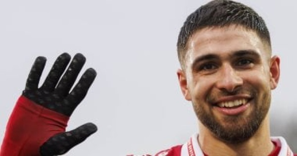 عمر فرج يرحب بتسوية مستحقاته مع الزمالك عمر فرج يرحب بتسوية مستحقاته مع الزمالك