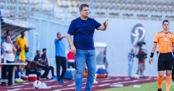 أيمن الرمادي يحسم مصير ثنائي البنك الأهلي بعد انتهاء تعاقدهما مع النادي أيمن الرمادي يحسم مصير ثنائي البنك الأهلي بعد انتهاء تعاقدهما مع النادي