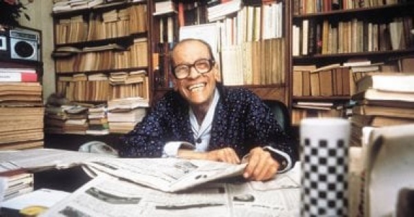 حسين السيد يكتب نجيب محفوظ ومونديال 1990 ذكريات أديب مع كرة القدم حسين السيد يكتب نجيب محفوظ ومونديال 1990 ذكريات أديب مع كرة القدم
