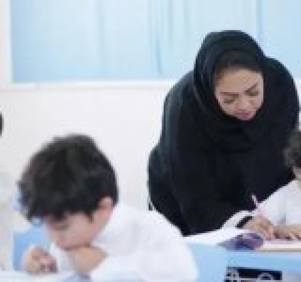 شاهد واشنطن تحرق القرآن و الرياض تزيله من المناهج فيديو شاهد واشنطن تحرق القرآن و الرياض تزيله من المناهج فيديو