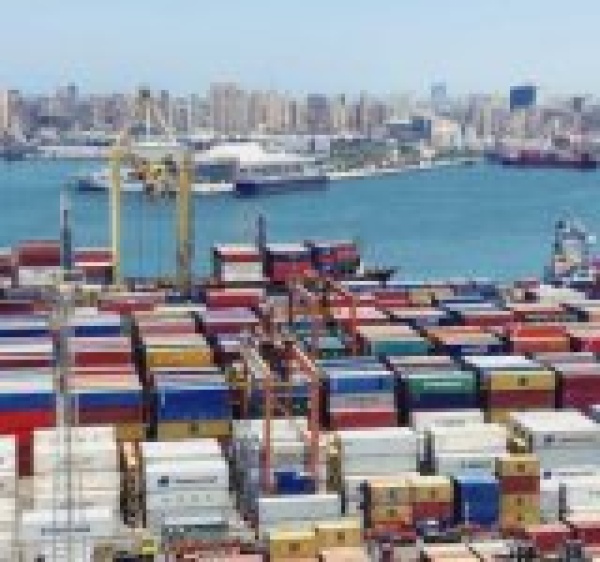 مصر ترفض صفقة استحواذ إماراتية بميناء الاسكندرية