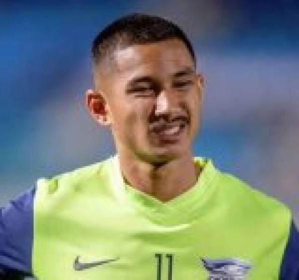 أغنى لاعب في العالم يبحث عن عمل