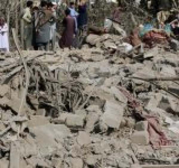باكستان توجيه ضربات جوية لمواقع في أفغانستان باكستان توجيه ضربات جوية لمواقع في أفغانستان
