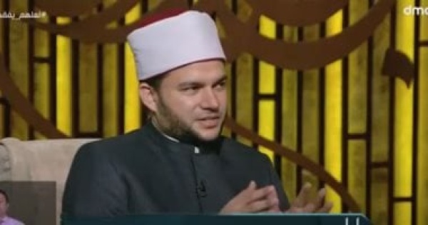 ما حكم نقل الكلام دون تحقق هاني تمام يحذر من تداول الشائعات