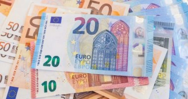 سعر اليورو بمنتصف تعاملات اليوم الثلاثاء 14يوليو 2026 أمام الجنيه بالبنوك