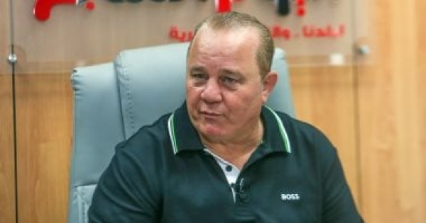 شوقي غريب يجتمع بجهاز منتخب 2009 لمناقشة برنامج الإعداد لكأس العالم