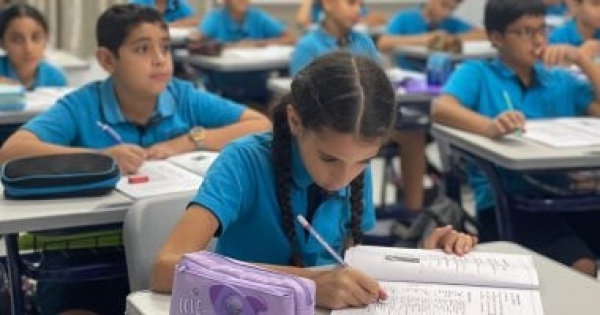 بعد وفاة تلميذ مدرسة طلخا تعرف على تأمين طلاب المدارس ضد مخاطر الحوادث