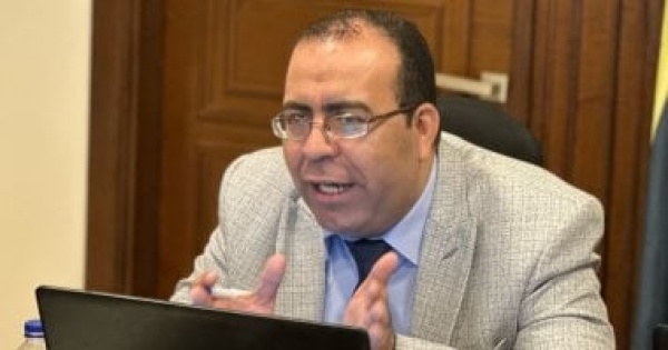 أحمد التايب يكشف دلالات زيارة رئيس الإمارات لمصر فى ظل تحديات وأزمات المنطقة أحمد التايب يكشف دلالات زيارة رئيس الإمارات لمصر فى ظل تحديات وأزمات المنطقة