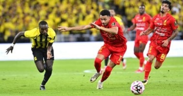 القادسية يستضيف اتحاد جدة فى قمة الدوري السعودي الليلة القادسية يستضيف اتحاد جدة فى قمة الدوري السعودي الليلة