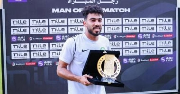 انتهاء إعارة مصطفى الزناري لنادي البنك الأهلي وعودته للزمالك
