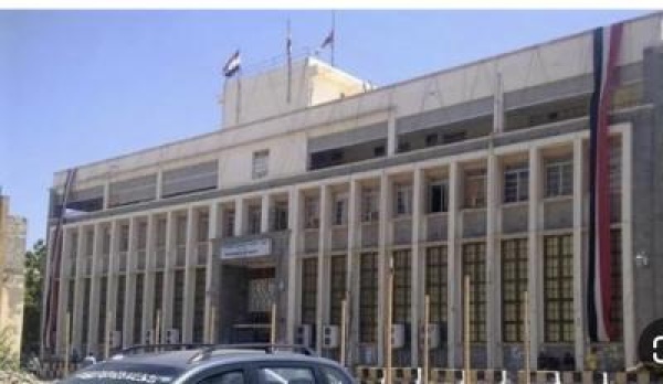 بعد شهر من الدعم السعودي المرتبات وموظفو الدولة يتساءلون أين ذهبت الـ 224 مليون بعد شهر من الدعم السعودي المرتبات وموظفو الدولة يتساءلون أين ذهبت الـ 224 مليون