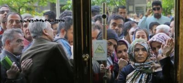 إيران بين حرب الأجنحة وشبح الانتفاضة إيران بين حرب الأجنحة وشبح الانتفاضة