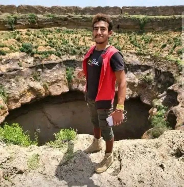 الدفاع المدني يواصل عمليات البحث عن متسلق حرضة دمت