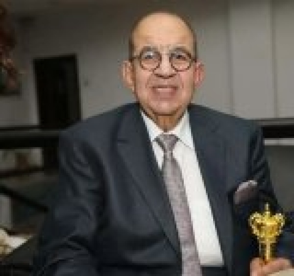 وفاة الفنان المصري الكبير محمد التاجي