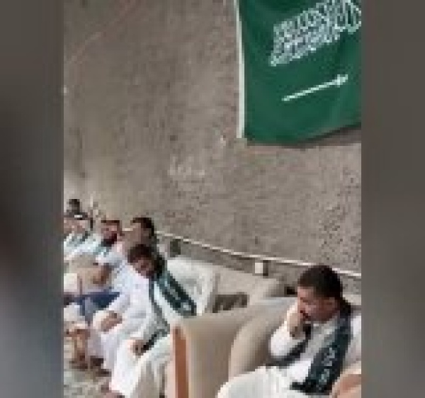 كشف قاعدة سعودية سرية تحت الأرض في شبوة كشف قاعدة سعودية سرية تحت الأرض في شبوة