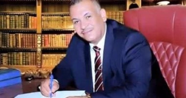 النائب رفعت شكيب إنجازات الدولة حققت متطلبات العمال وصون كرامتهم النائب رفعت شكيب إنجازات الدولة حققت متطلبات العمال وصون كرامتهم