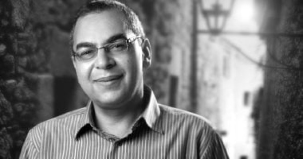 تفوق فى الثانوية العامة أحمد خالد توفيق جمع بين الطب والأدب