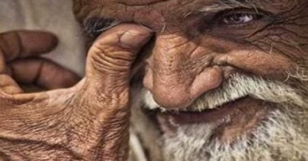 أدخالة دار المسنين للتخلص منه حالات بالقانون يعتبر فيها المسن معرضا للخطر