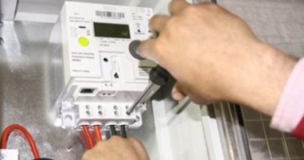 عداد الكهرباء الكودى اعرف خطوات تحويله إلى قانونى والعودة لنظام الشرائح عداد الكهرباء الكودى اعرف خطوات تحويله إلى قانونى والعودة لنظام الشرائح