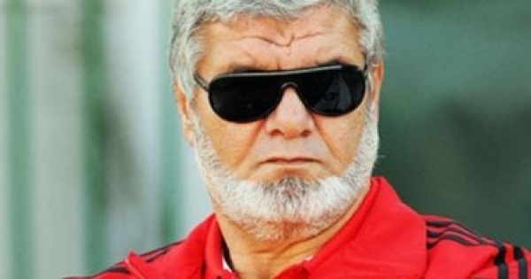 في ذكرى وداع الملاعب إكرامي أسطورة الأهلي التي صنعت المجد بين القائمين في ذكرى وداع الملاعب إكرامي أسطورة الأهلي التي صنعت المجد بين القائمين