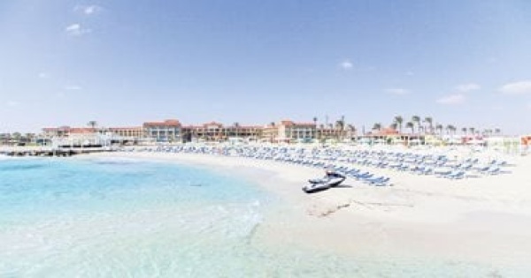 الساحل الشمالي يستحوذ على اهتمام كبير بخطة التنمية لتنشيط السياحة الساحل الشمالي يستحوذ على اهتمام كبير بخطة التنمية لتنشيط السياحة