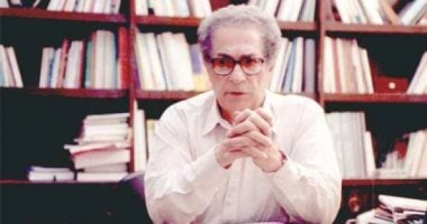 أنيس منصور فى ذكرى ميلاده لمحات من حياة أديب البسطاء أنيس منصور فى ذكرى ميلاده لمحات من حياة أديب البسطاء
