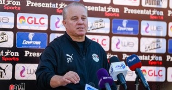 شوقي غريب يحسم بديل حسين عبداللطيف في منتخب الناشئين خلال ساعات شوقي غريب يحسم بديل حسين عبداللطيف في منتخب الناشئين خلال ساعات