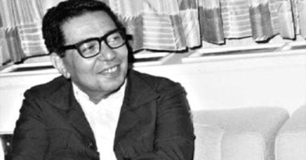 30 عاما على الرحيل تعرف على أبرز مؤلفات أحمد بهاء الدين 30 عاما على الرحيل تعرف على أبرز مؤلفات أحمد بهاء الدين