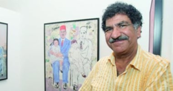 محمد عبلة يكشف لـ العاشرة تجربته الأخيرة في استخدام اللونين الأزرق والأحمر