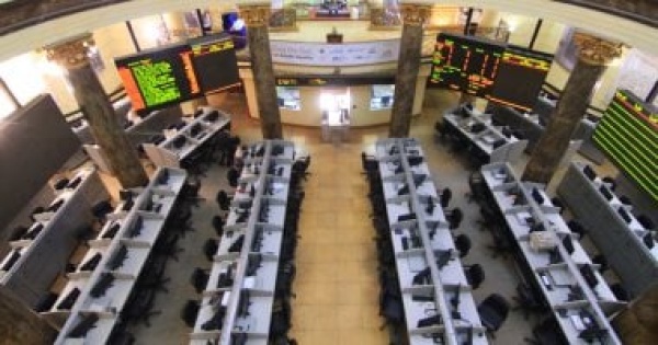 هبوط مؤشرات البورصة بمستهل تعاملات الإثنين بتداولات 1 5 مليار جنيه هبوط مؤشرات البورصة بمستهل تعاملات الإثنين بتداولات 1 5 مليار جنيه