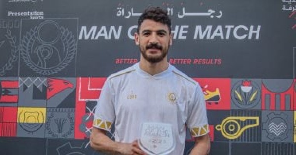 محمد حمدي زكي يوقع عقود انتقاله إلى نادي القناة محمد حمدي زكي يوقع عقود انتقاله إلى نادي القناة