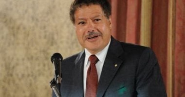 عالم نوبل كيف روى أحمد زويل رحلة وصوله إلى نوبل فى مذكراته عالم نوبل كيف روى أحمد زويل رحلة وصوله إلى نوبل فى مذكراته