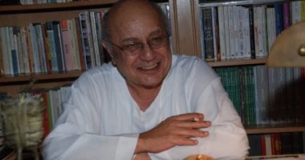 تاريخ مصر كما يرويه سيد حجاب من حفر قناة السويس إلى تحولات المجتمع