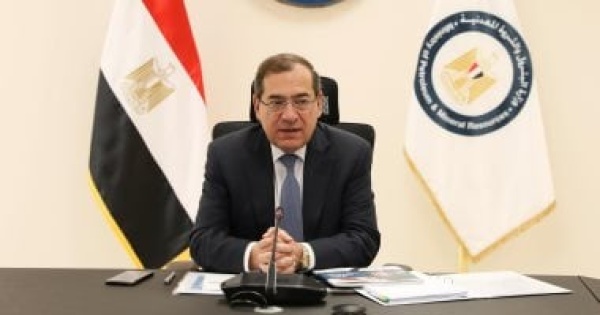 طارق الملا 574 مليار جنيه استثمارات للبترول والكهرباء في خطة 2026 2027 طارق الملا 574 مليار جنيه استثمارات للبترول والكهرباء في خطة 2026 2027