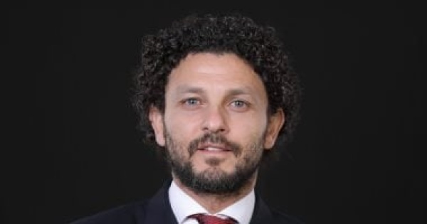 حسام غالى خطة منتخب مصر أمام أنجولا سبب التعادل وتغيير صلاح لم يكن موفقا