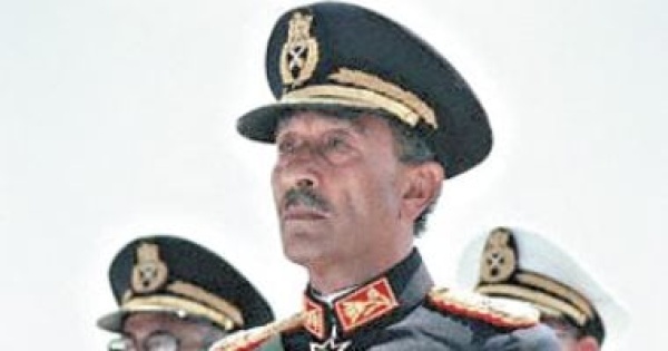 عائلة السادات تحيي غدا ذكرى نصر أكتوبر أمام قبر بطل الحرب والسلام