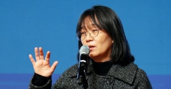 كلمات نوبل 2024 هان كانج تبحث عن المعانى فى طفولتها كلمات نوبل 2024 هان كانج تبحث عن المعانى فى طفولتها