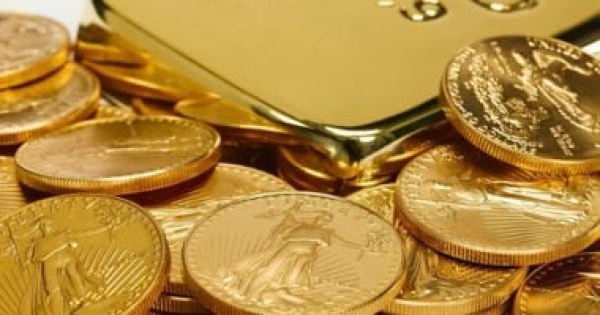 الذهب يواصل التراجع فى مصر والجنيه الذهب يكسر حاجز 50 ألف جنيه