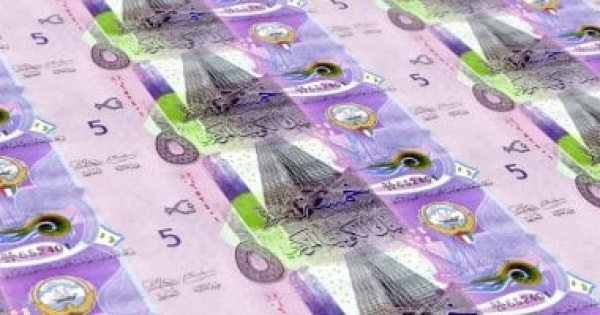 سعر الدينار الكويتي اليوم الجمعة 5 يونيو 2026 أمام الجنيه المصري